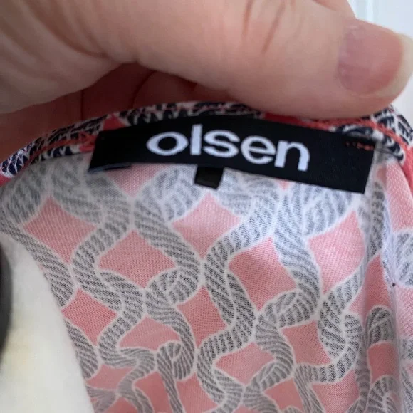 OLSEN - Picture 3 of 4